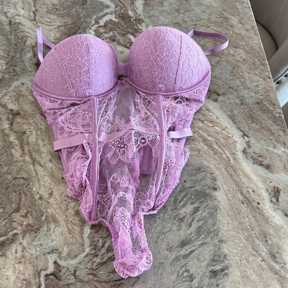 Victoria's Secret Bombshell Lilac Lace teddy